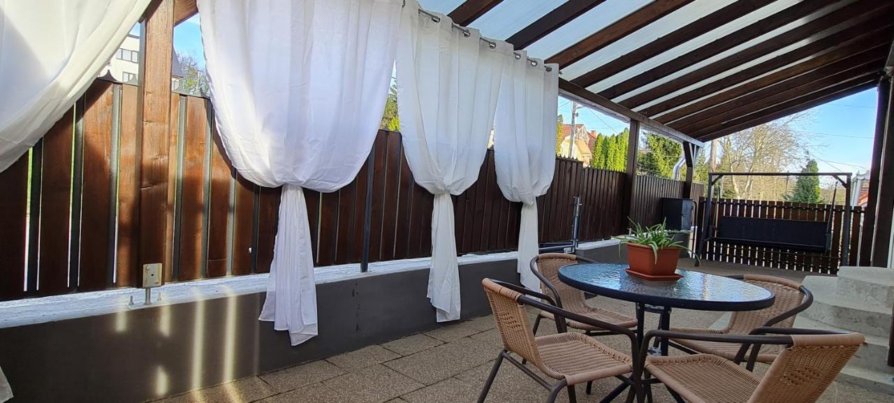 Apartment Lugas Miskolctapolca 2 Haloszoba Dezsa Es Jakuzzi Koezel A Barlangfuerdohoez *