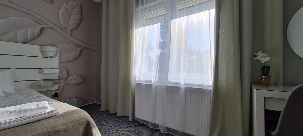 Lugas Miskolctapolca 2 Haloszoba Dezsa Es Jakuzzi Koezel A Barlangfuerdohoez * מישקולץ